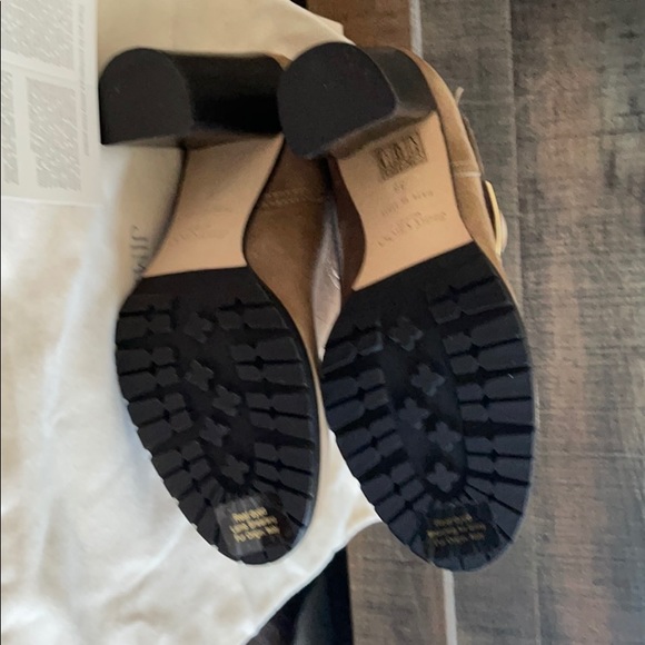 Jimmy Choo - Picture 4 of 7